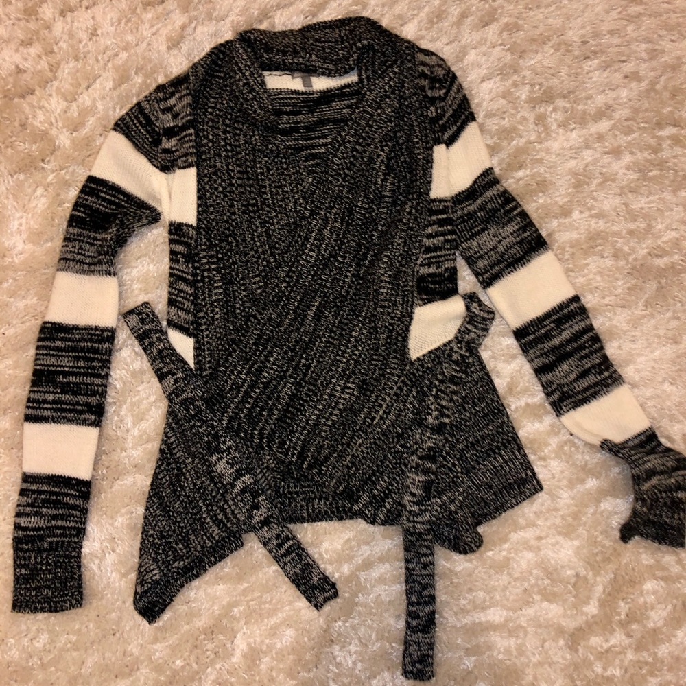 Cardigan sweater
